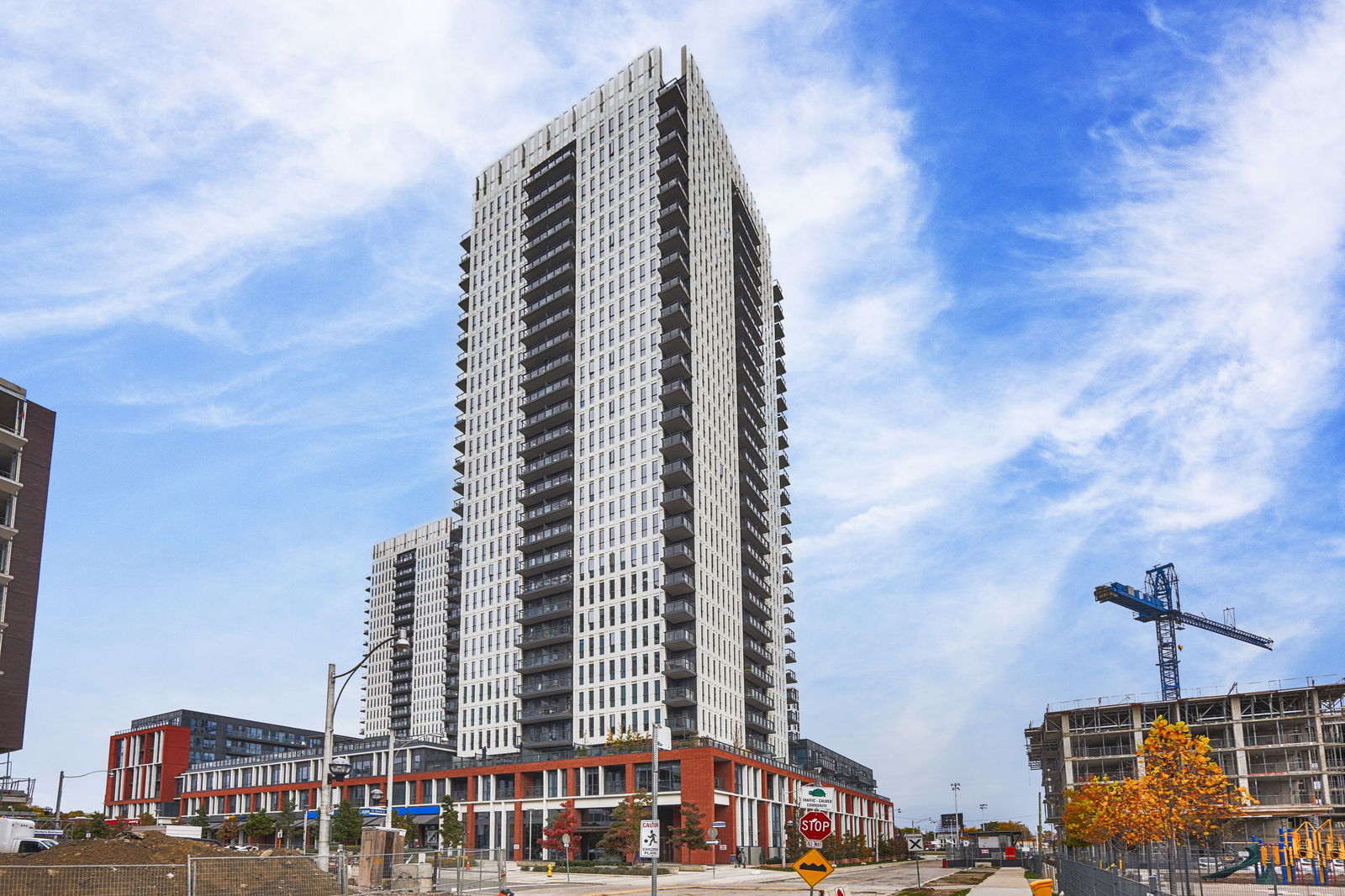 Exterior — One Park Place South Tower, Downtown, Toronto