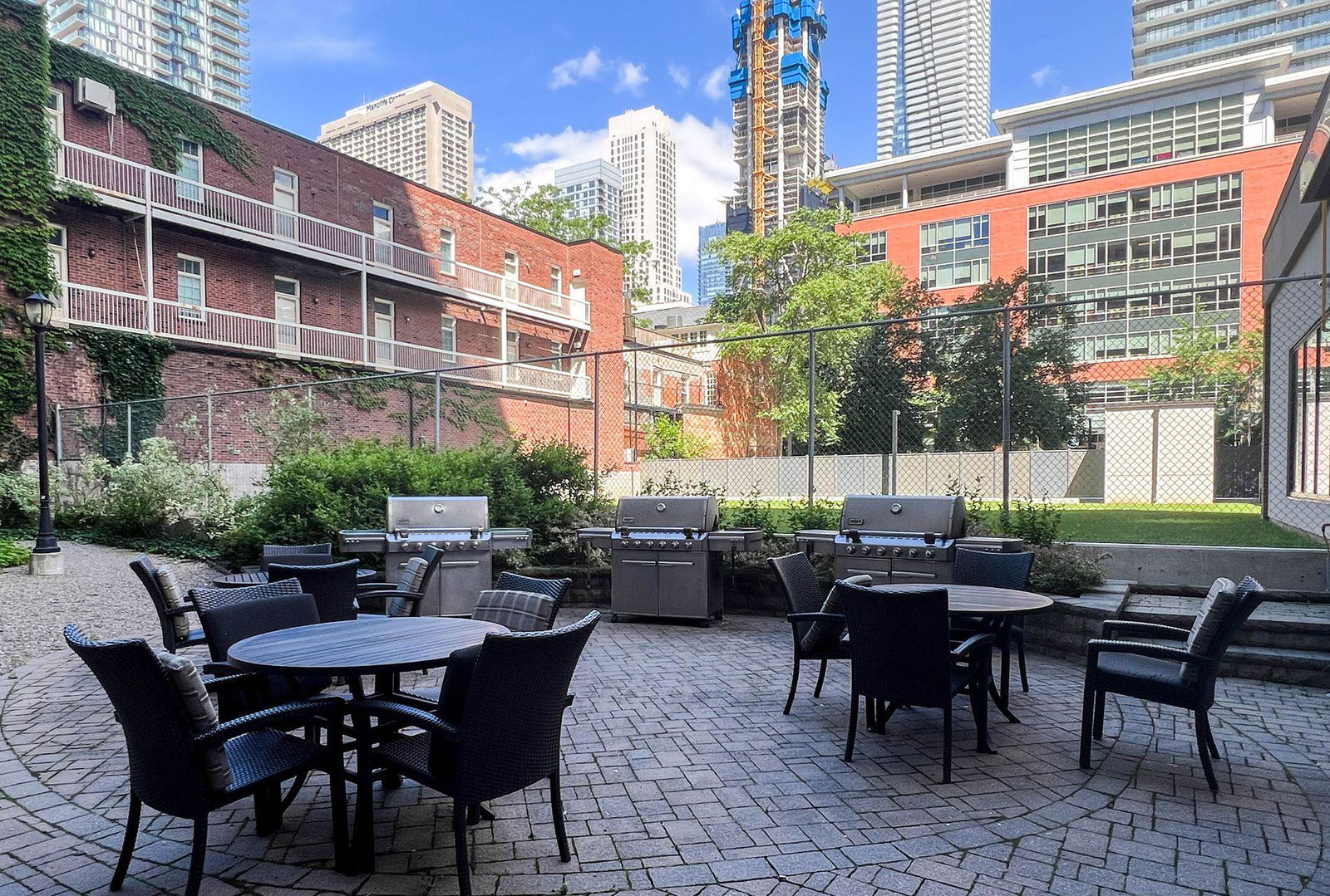 BBQ — Gloucester Gate, Downtown, Toronto