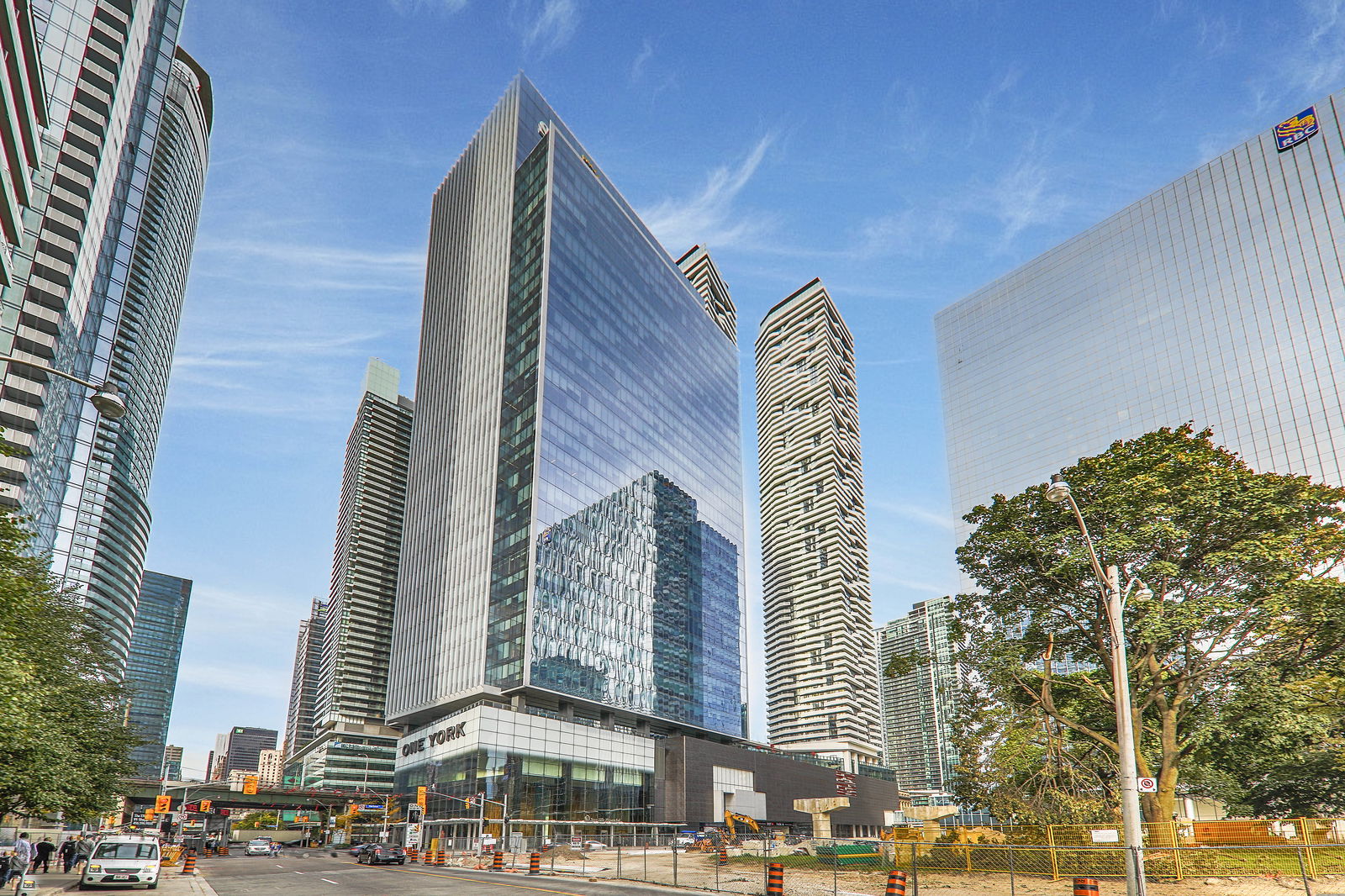 Exterior — Harbour Plaza Residences, Downtown, Toronto