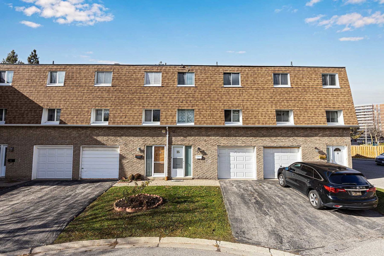 200 Bridletowne Circle Townhouses, Scarborough, Toronto