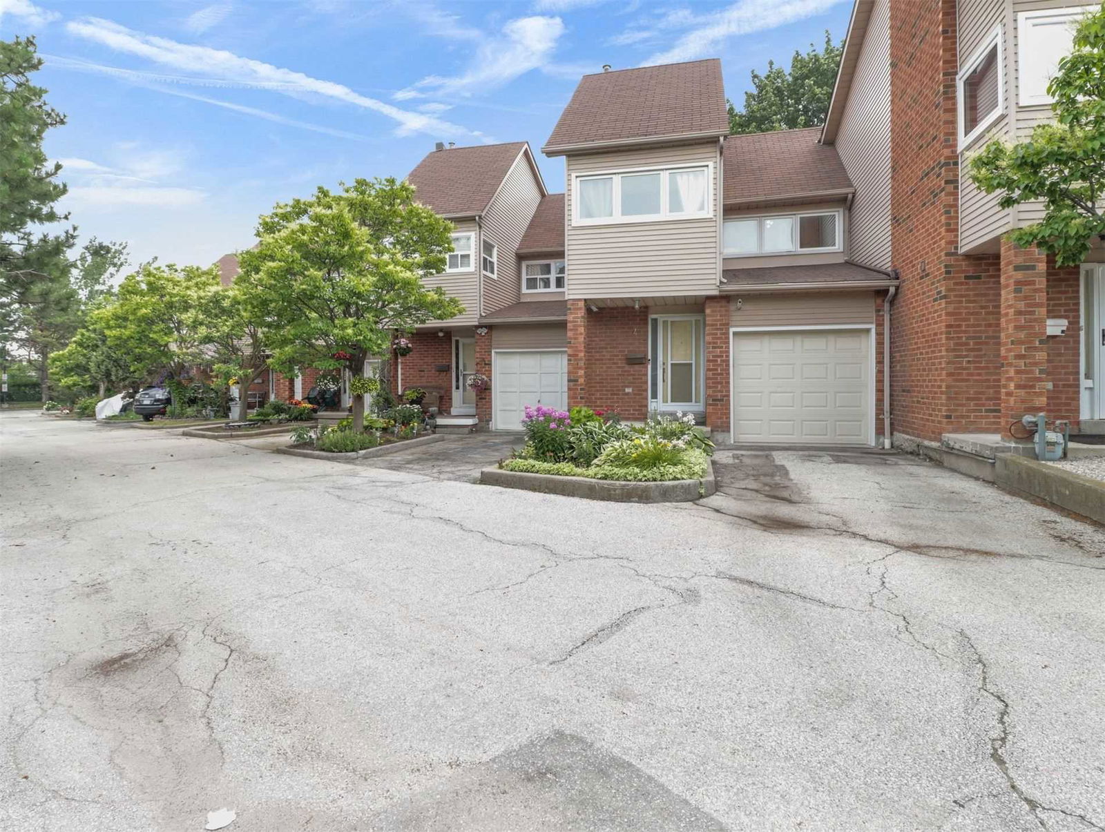 1031 Midland Avenue Townhouses, Scarborough, Toronto