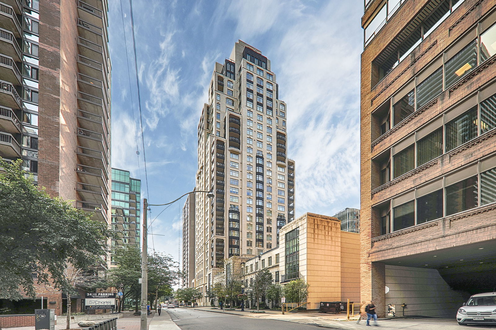 Exterior — One St Thomas Residences, Downtown, Toronto