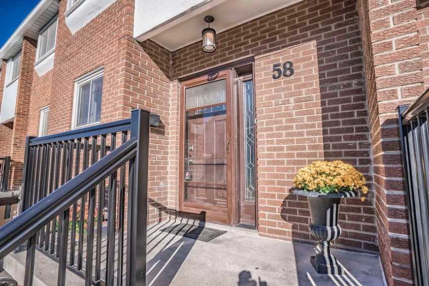 7 Centennial Park Road Townhouses, Etobicoke, Toronto