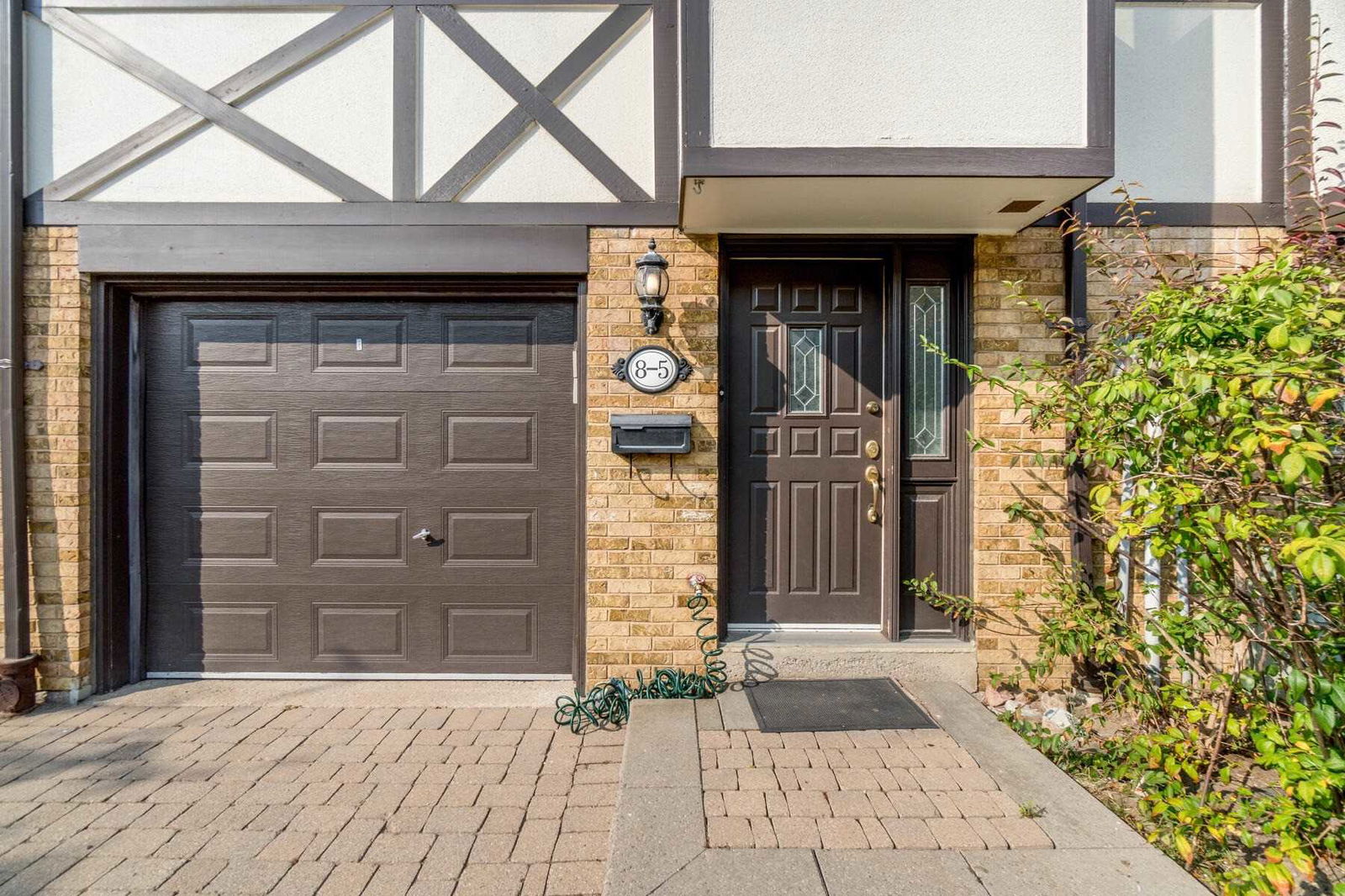 2 Bradbrook Road Townhouses, Etobicoke, Toronto