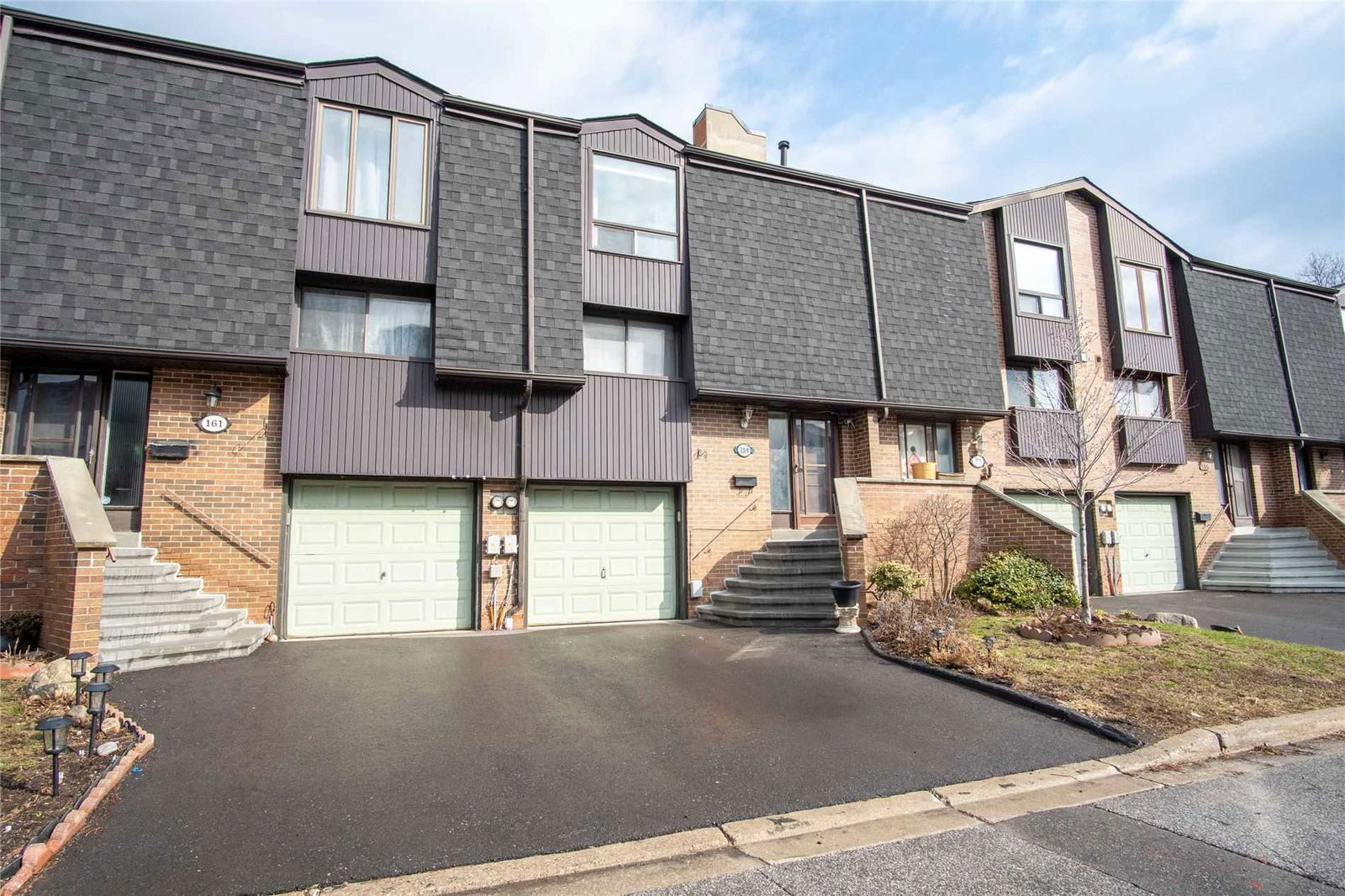 Islington Place Townhouses, Etobicoke, Toronto