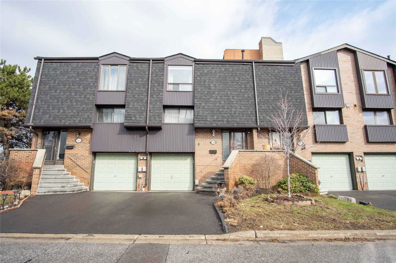 Islington Place Townhouses, Etobicoke, Toronto