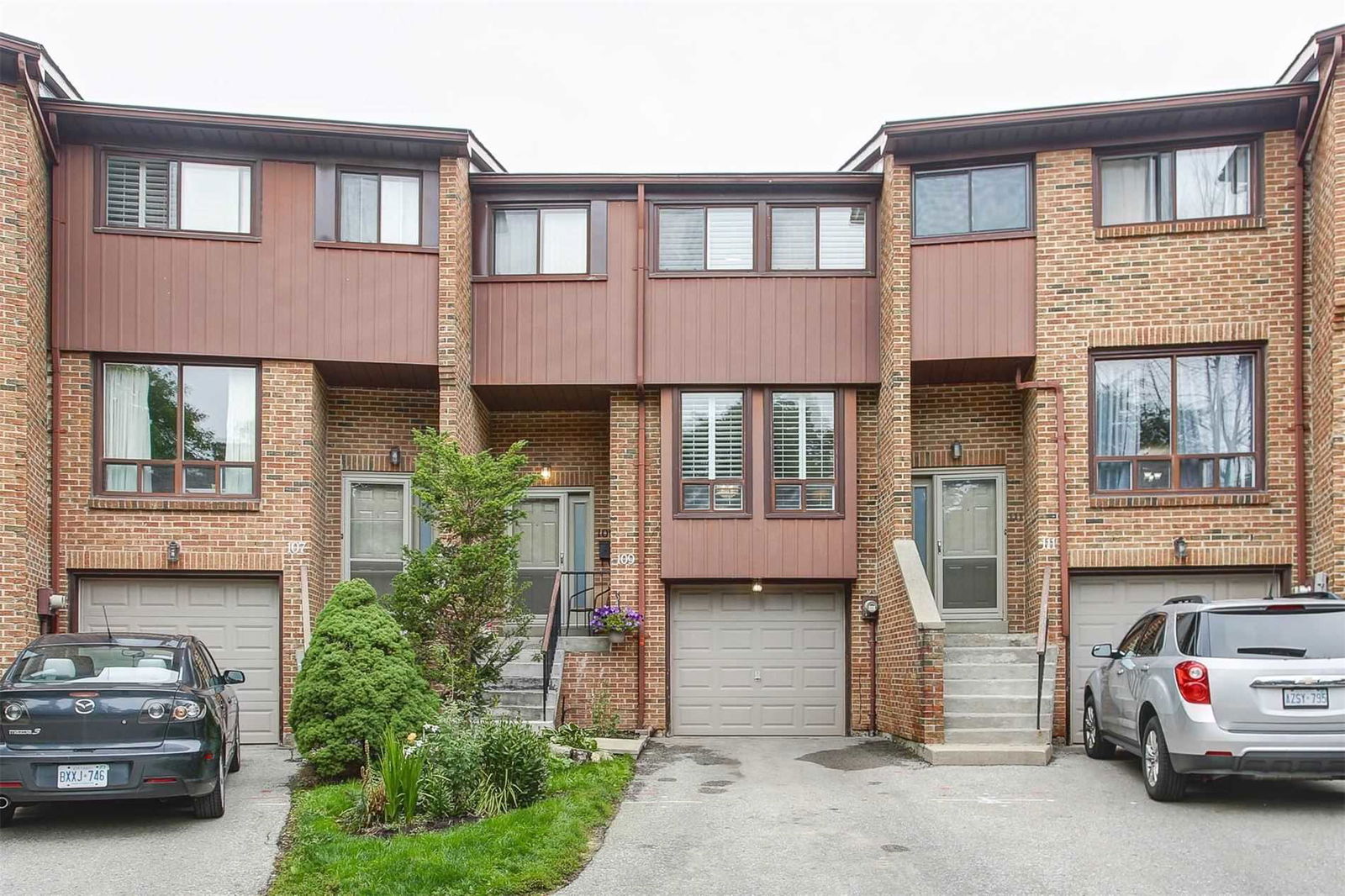 1 Wagon Trailway Townhouses, North York, Toronto