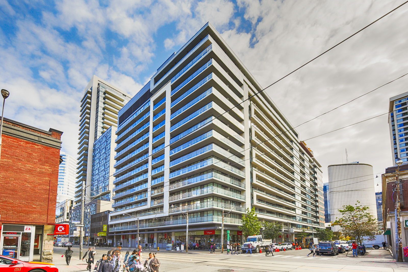 Exterior — One City Hall Place, Downtown, Toronto