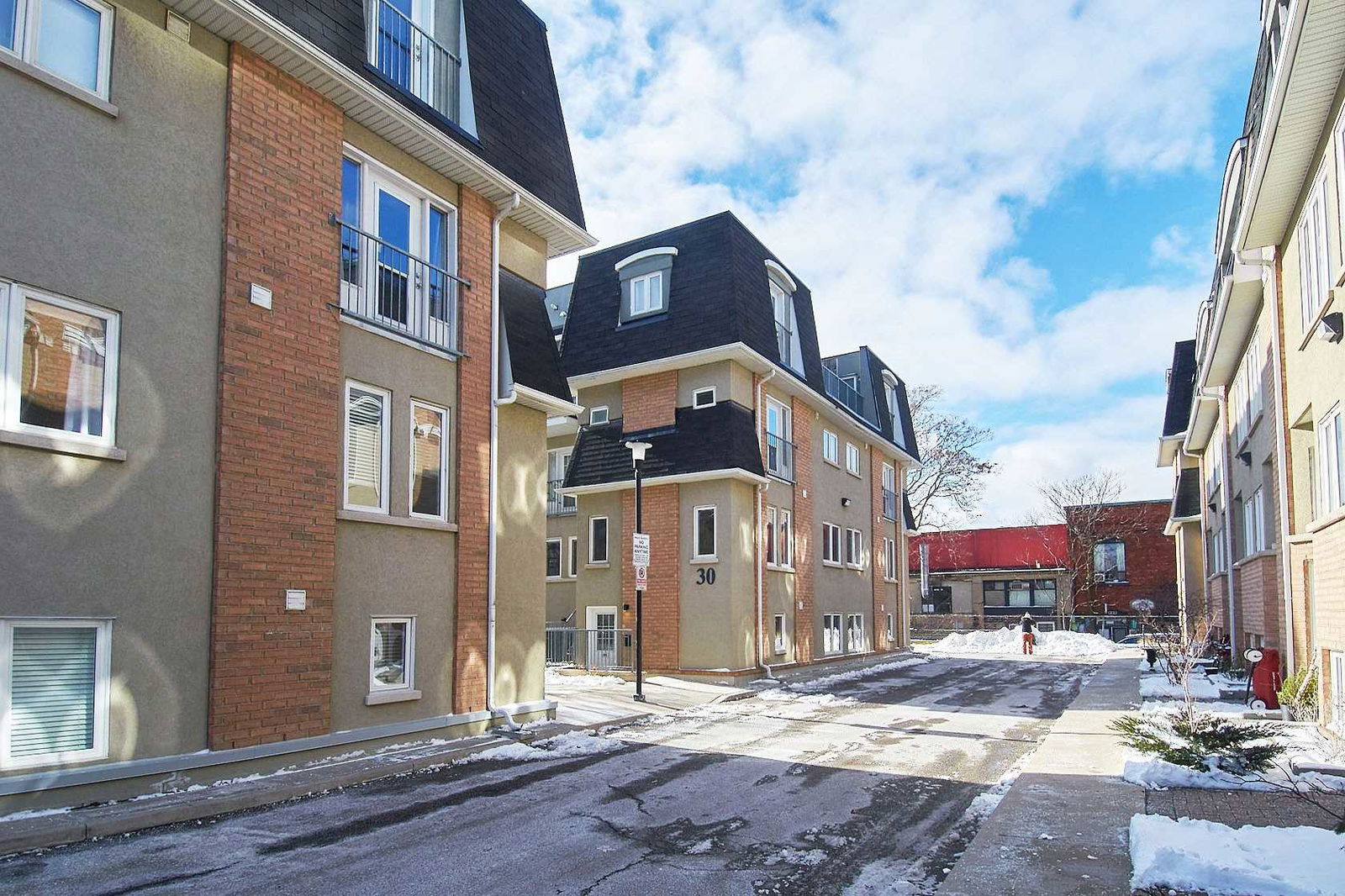 beBloor Townhomes, West End, Toronto