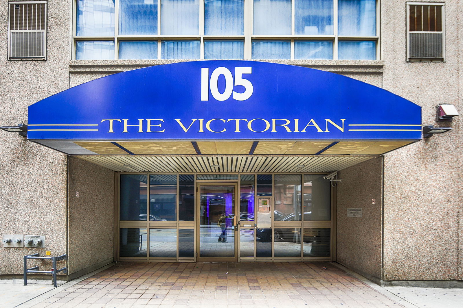 Entrance — The Victorian, Downtown, Toronto