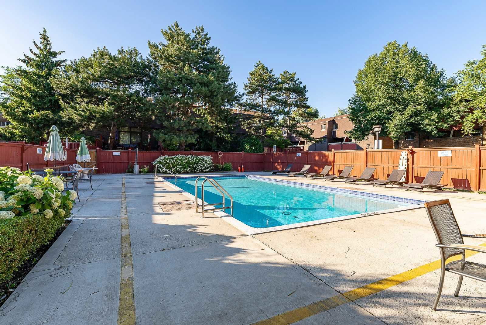 Pool — Bards Poets Walkway, North York, Toronto