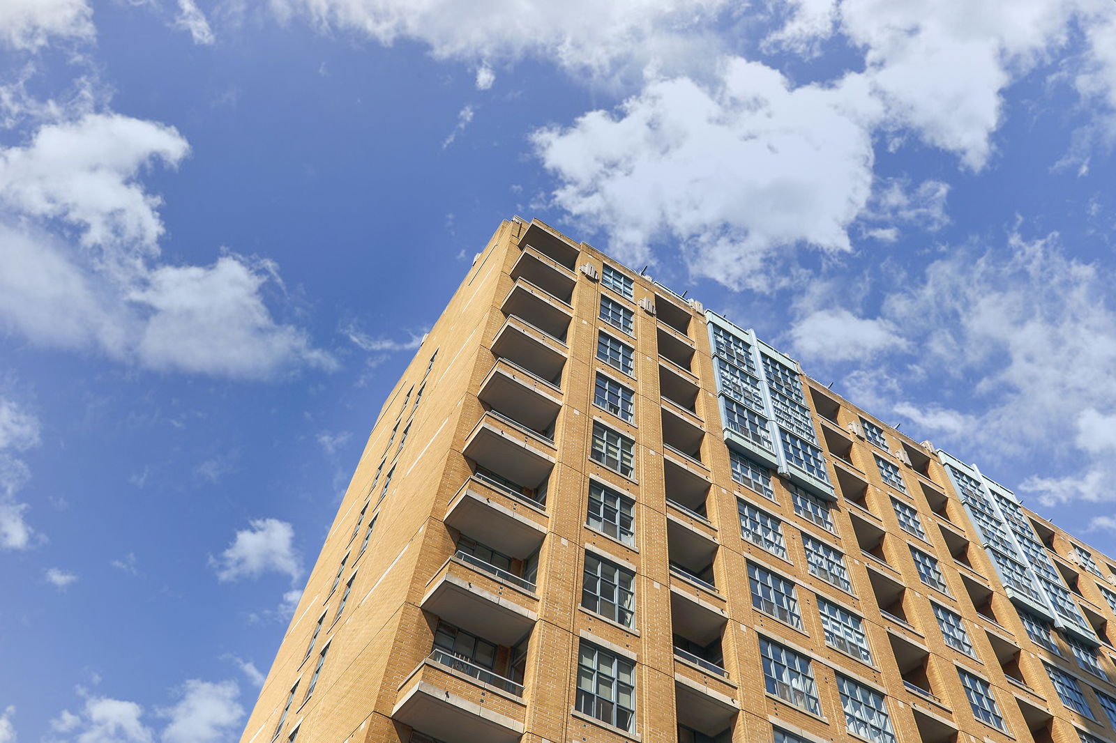 Exterior Sky — The Morgan, Downtown, Toronto