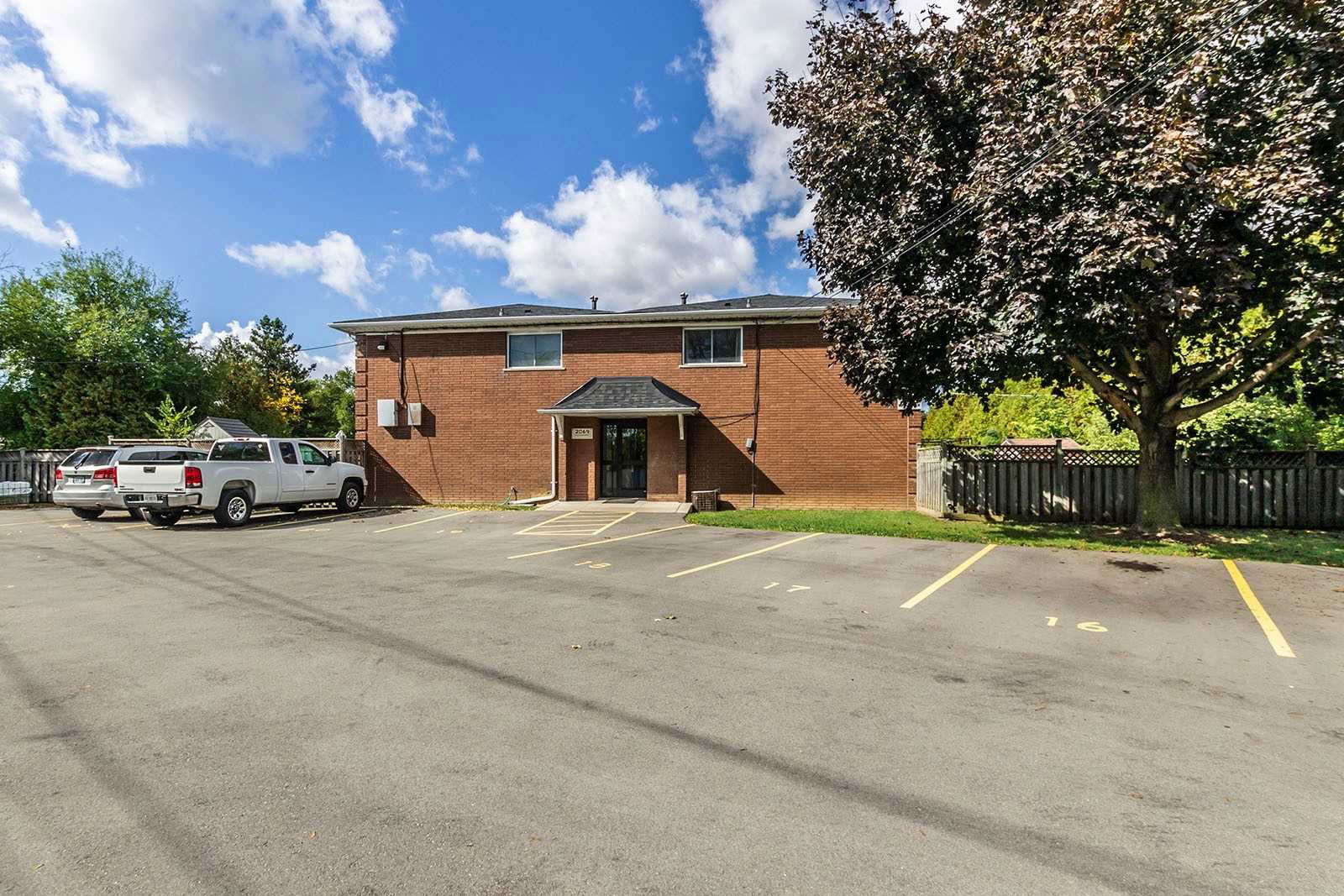 2069 Meadowbrook Road Condos, Burlington, Toronto