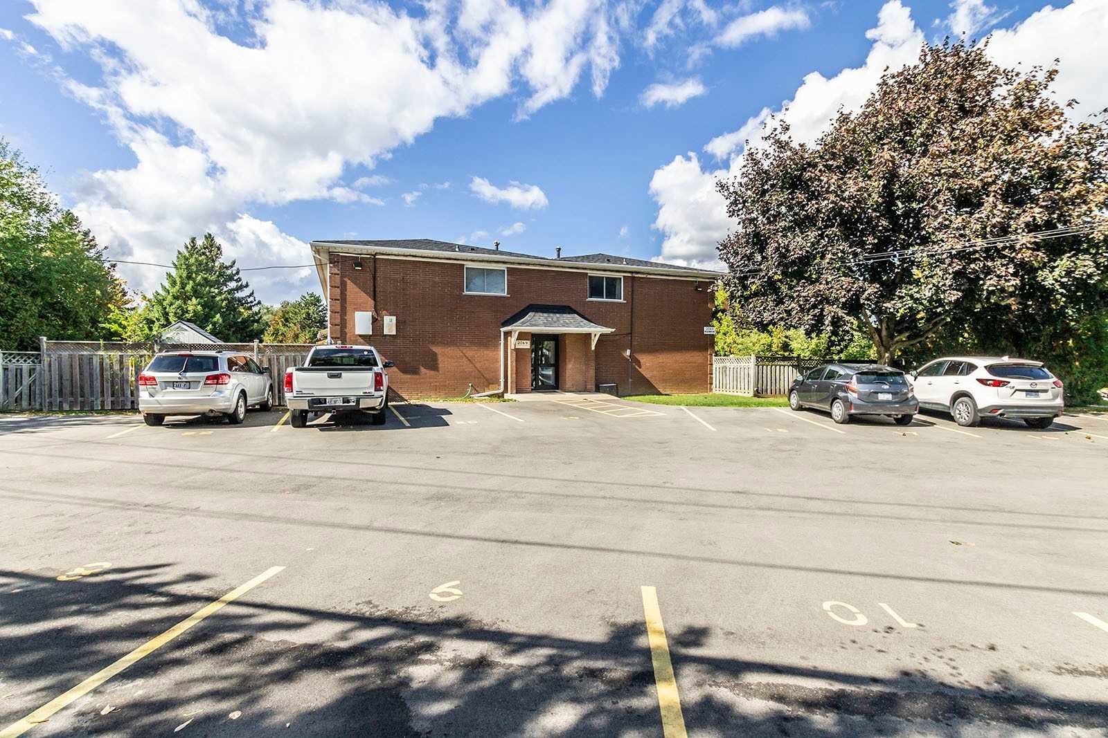 2069 Meadowbrook Road Condos, Burlington, Toronto