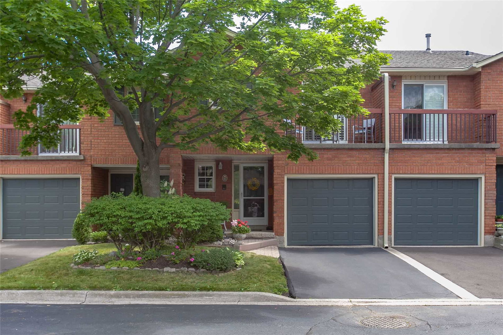 The Enclave Townhomes, Burlington, Toronto