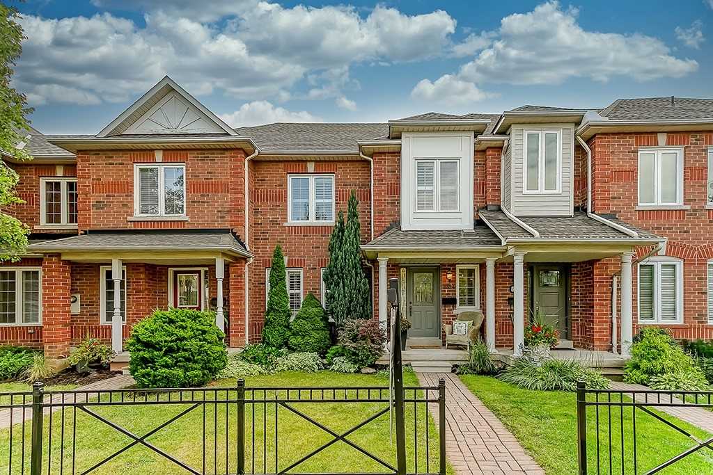 Westoak Trails Townhomes, Oakville, Toronto