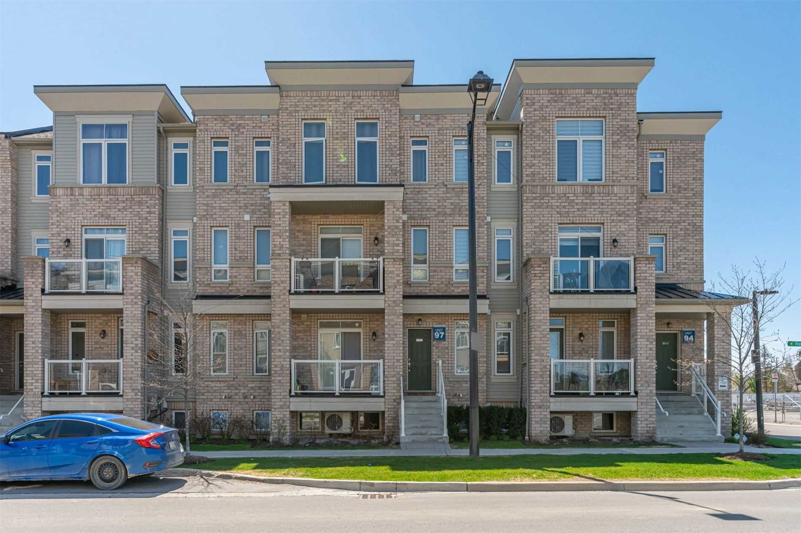 2410 Nantucket Chase Townhomes, Pickering, Toronto