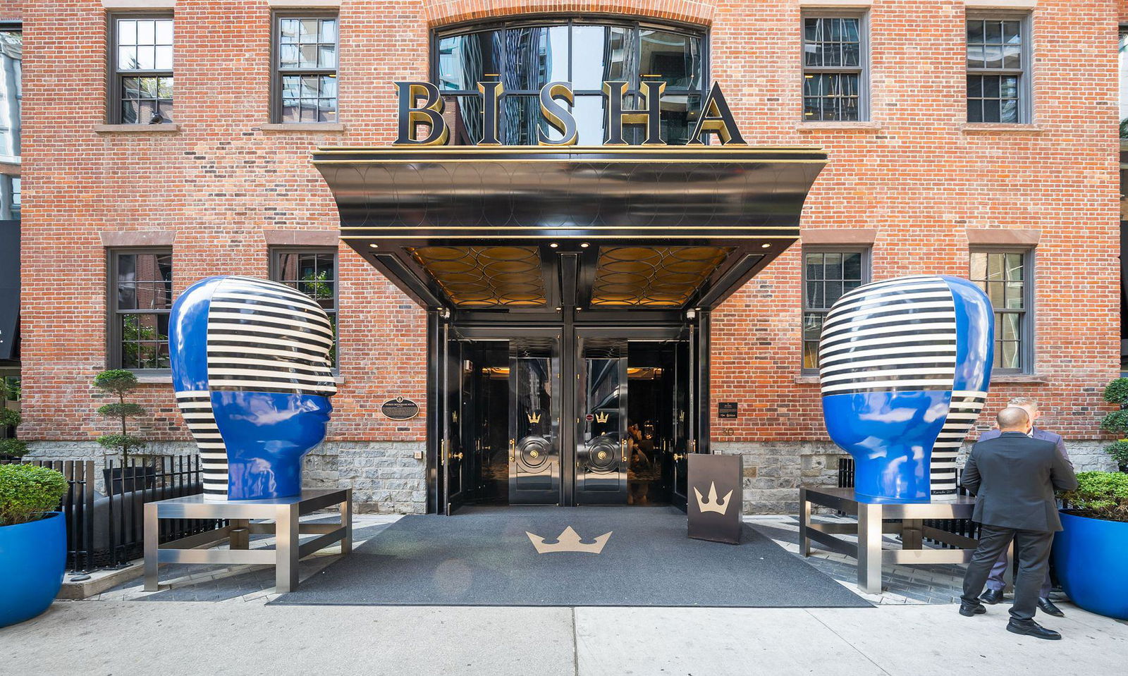 Entrance — Bisha Hotel & Residences, Downtown, Toronto