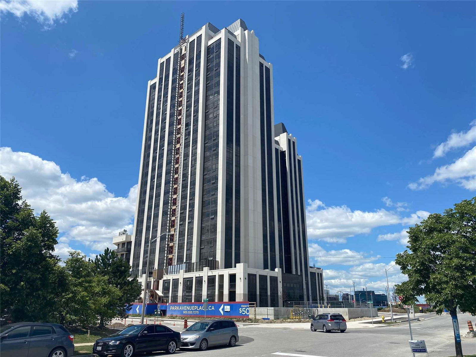 Park Avenue Place Towers, Vaughan, Toronto