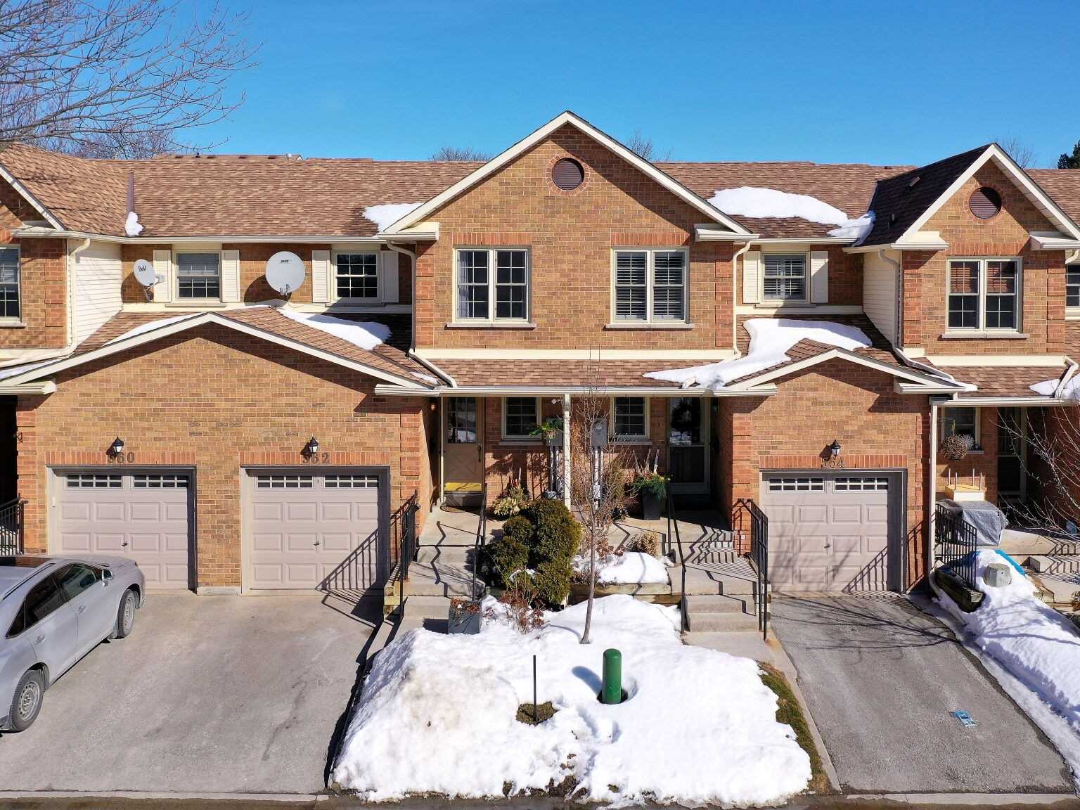 Tara Hill Townhomes, Aurora, Toronto