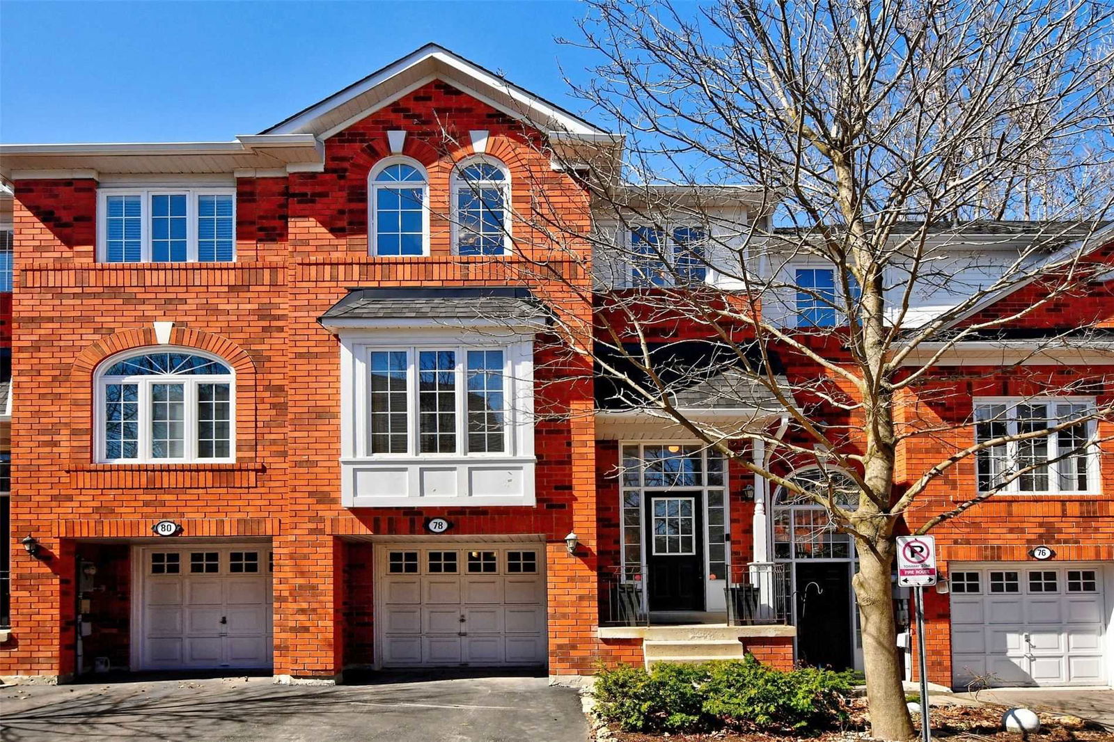 Mosaics Avenue Townhomes, Aurora, Toronto