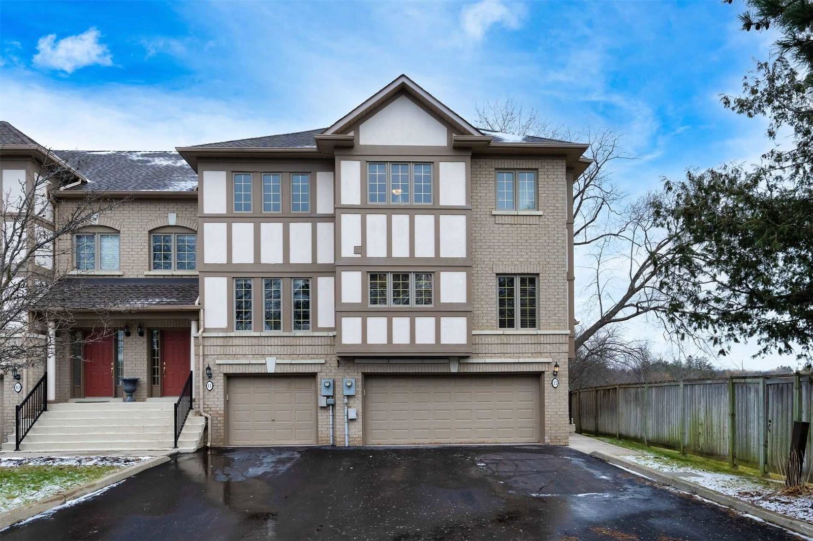 8909 Bathurst Street Townhomes, Richmond Hill, Toronto