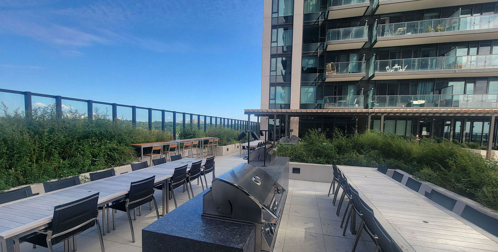 BBQ — Mirabella Condos - East Tower, West End, Toronto