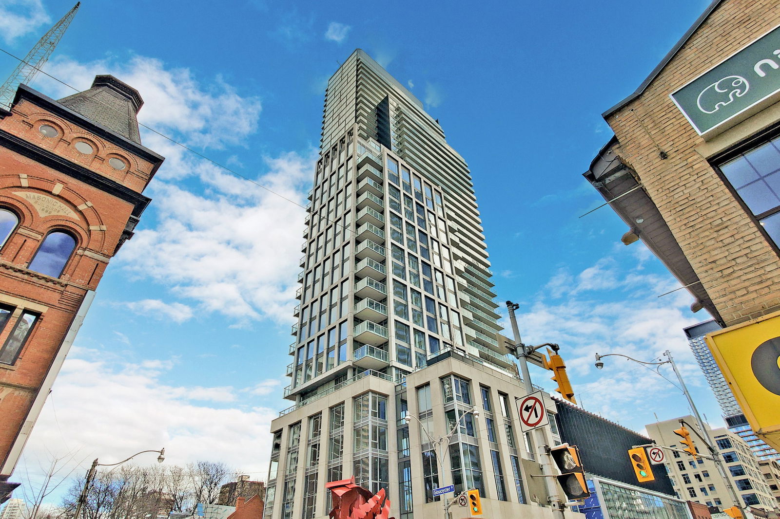 The Gloucester on Yonge, Downtown, Toronto