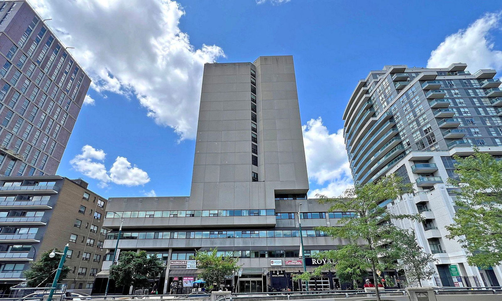 720 Spadina Avenue Co-Ownership , Downtown, Toronto