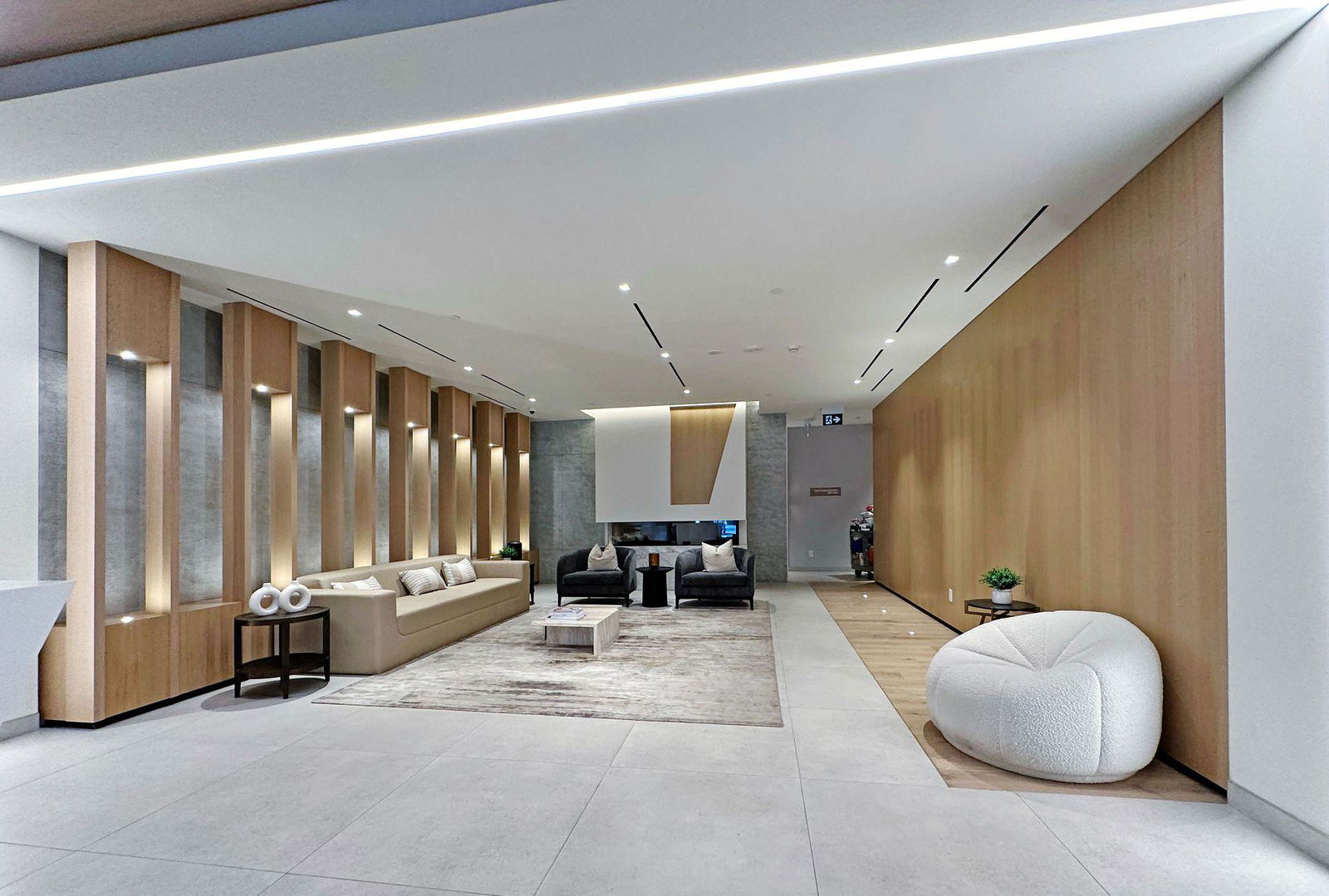 Lobby — River & Fifth Condos, Downtown, Toronto