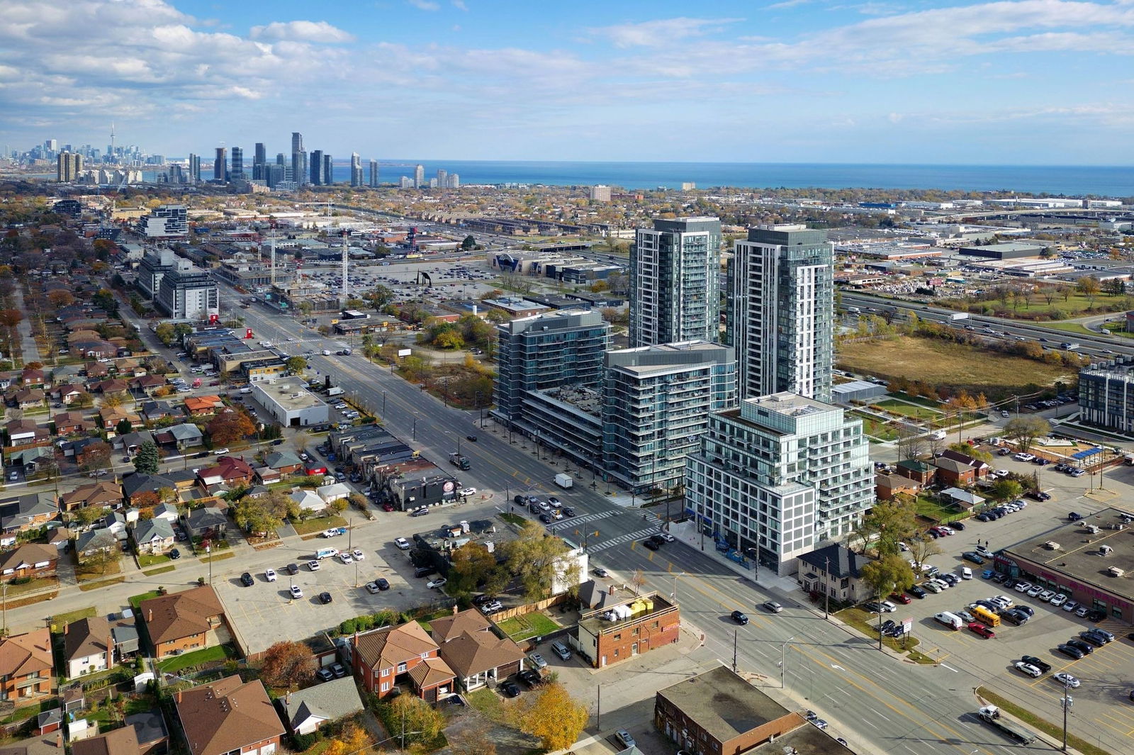 The Tailor Queensway Residences, Etobicoke, Toronto