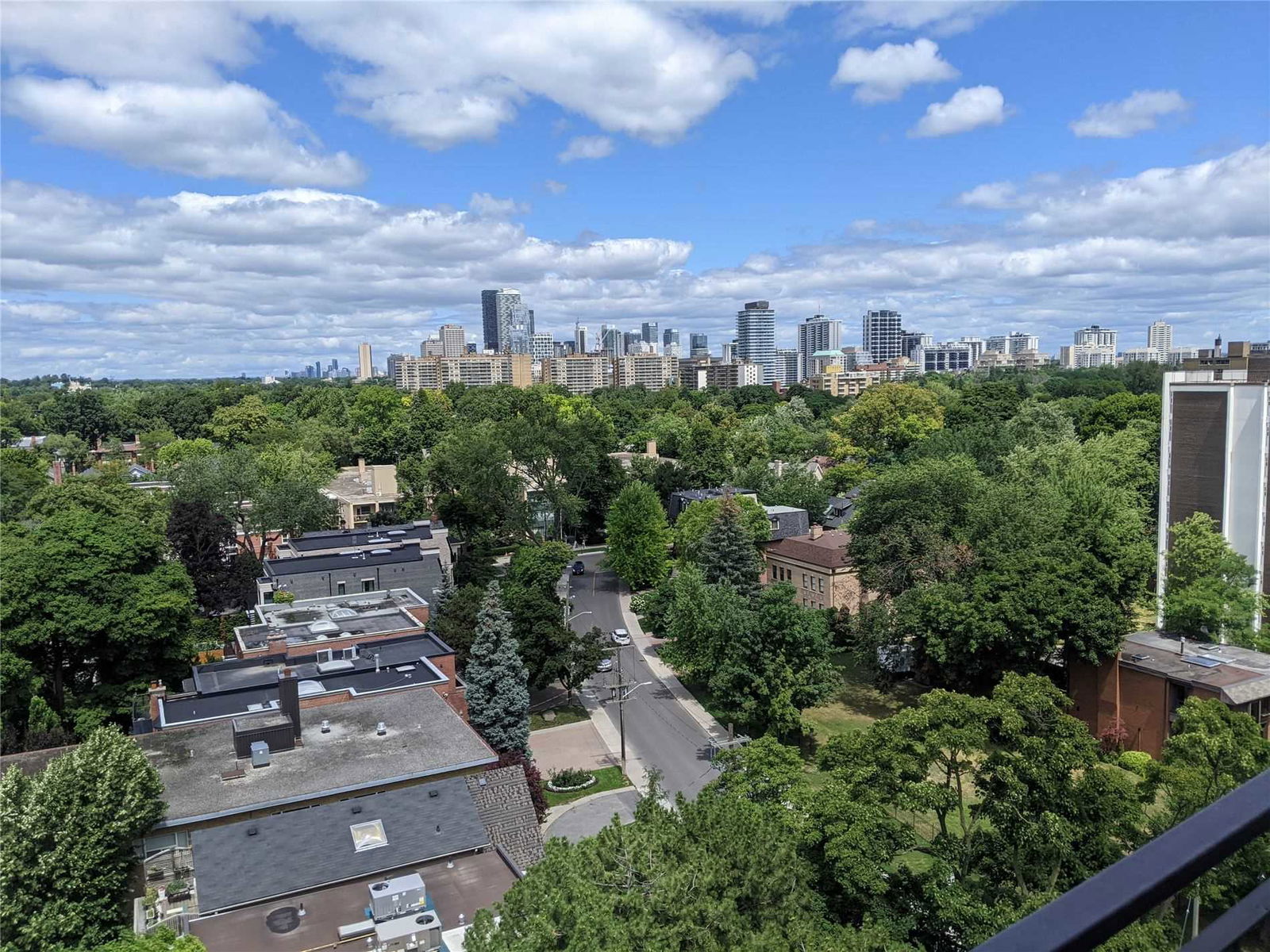 Skyline — The Hearth Stone, Midtown, Toronto