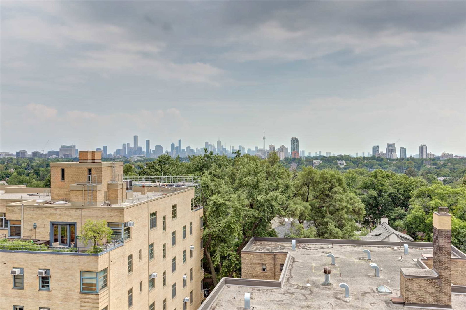 780 Eglinton Avenue, Forest Hill Residences Rental Apartments, Skyline