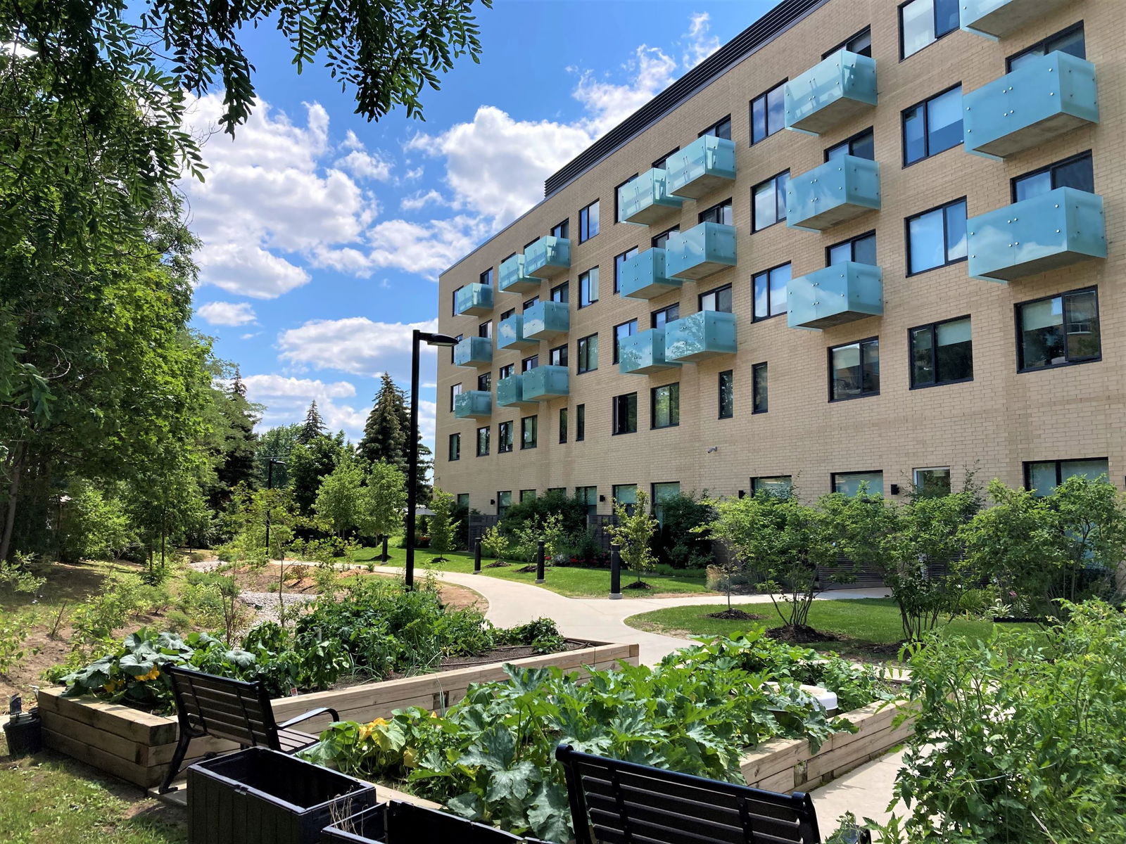 Forestview Retirement Residence, North York, Toronto