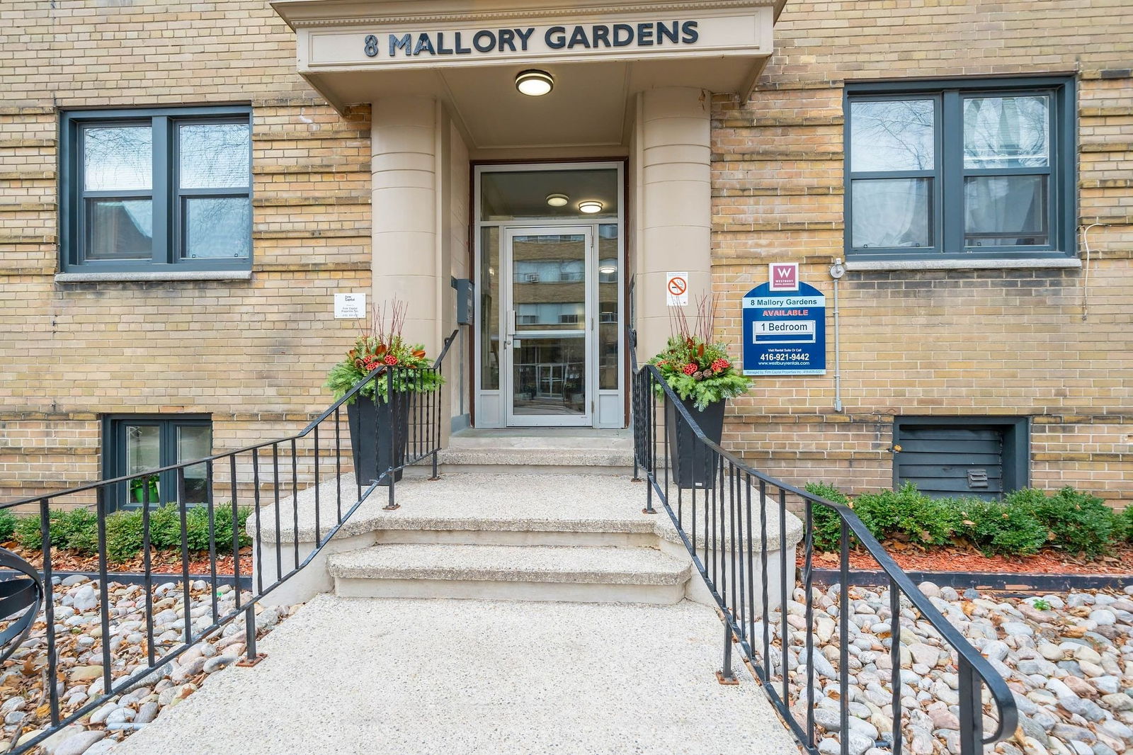 Entrance — 8 Mallory Gardens, Midtown, Toronto
