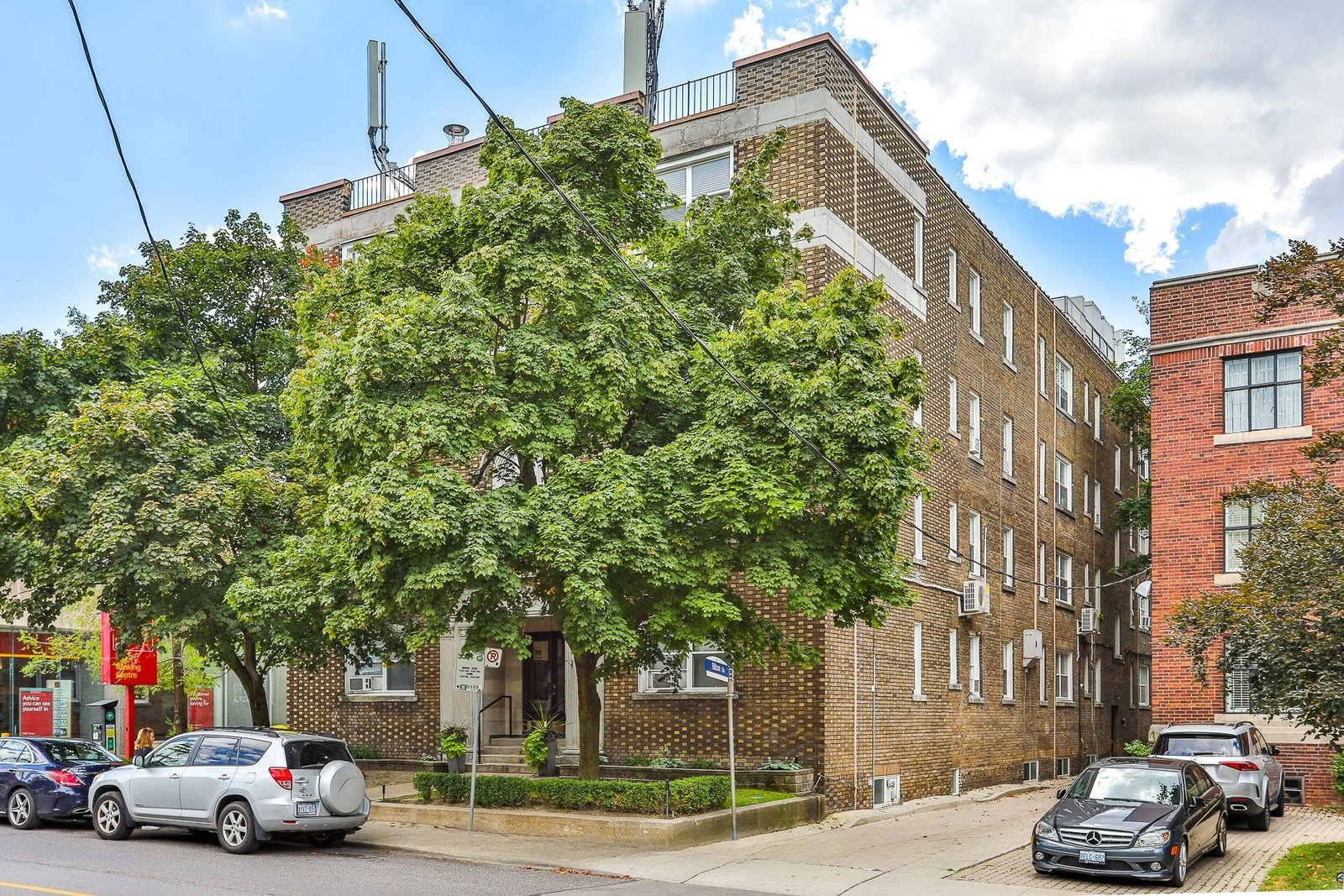 464 Spadina Road, 464 Spadina Rd