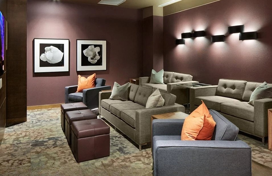 310 Tweedsmuir Avenue, The Heathview, Room