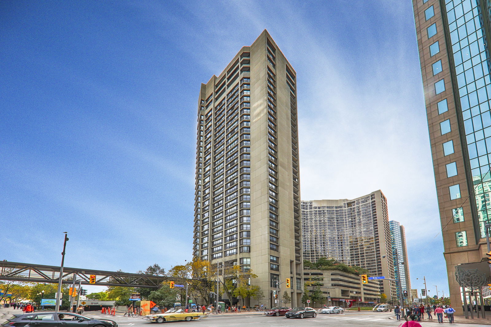 Exterior — Harbour Square, Downtown, Toronto