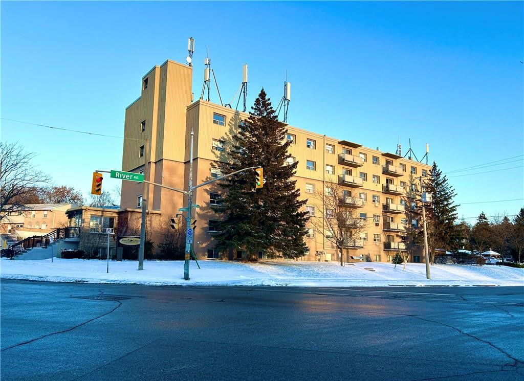 River Grand Condominiums, Kitchener, Toronto