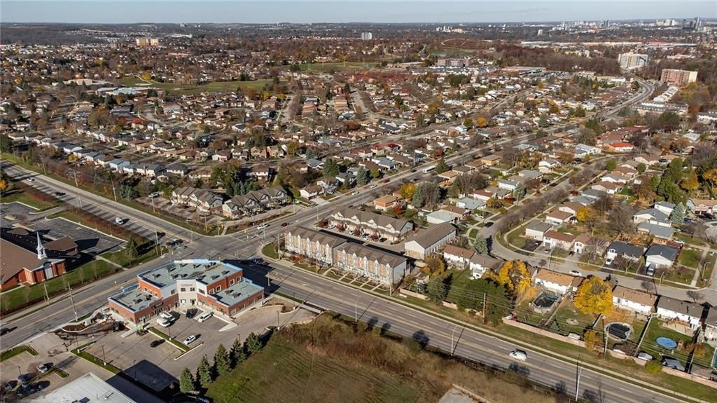 Skyline — Bleamsview Gardens 2, Kitchener, Toronto