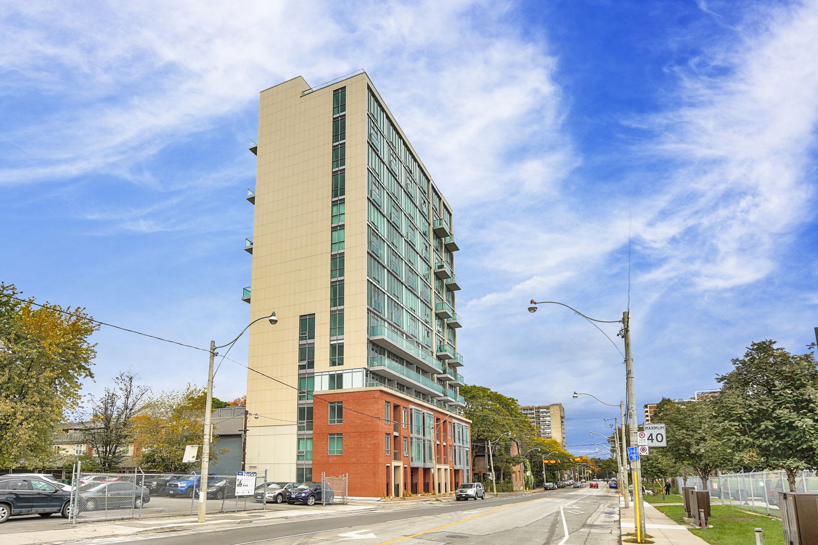 Exterior — O2 Maisonettes on George, Downtown, Toronto