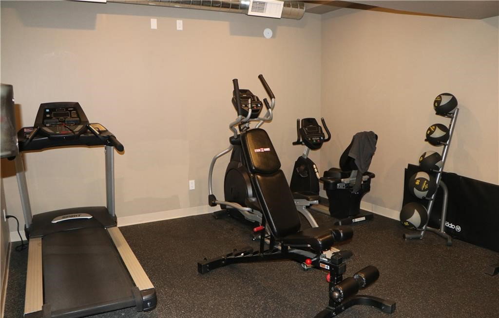 690 King Street W, Midtown Lofts, Gym