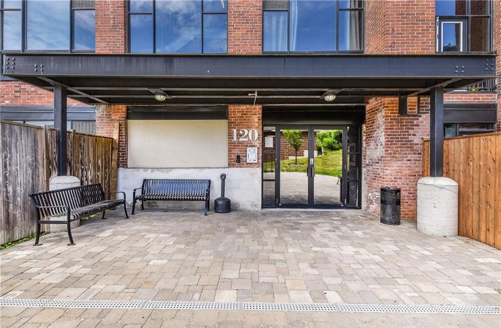 Entrance — Mansion Lofts, Kitchener, Toronto