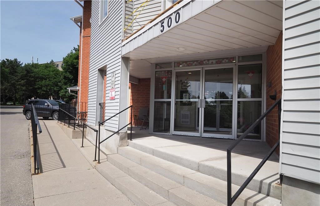 Entrance — 500 Westmount Condos, Kitchener, Toronto