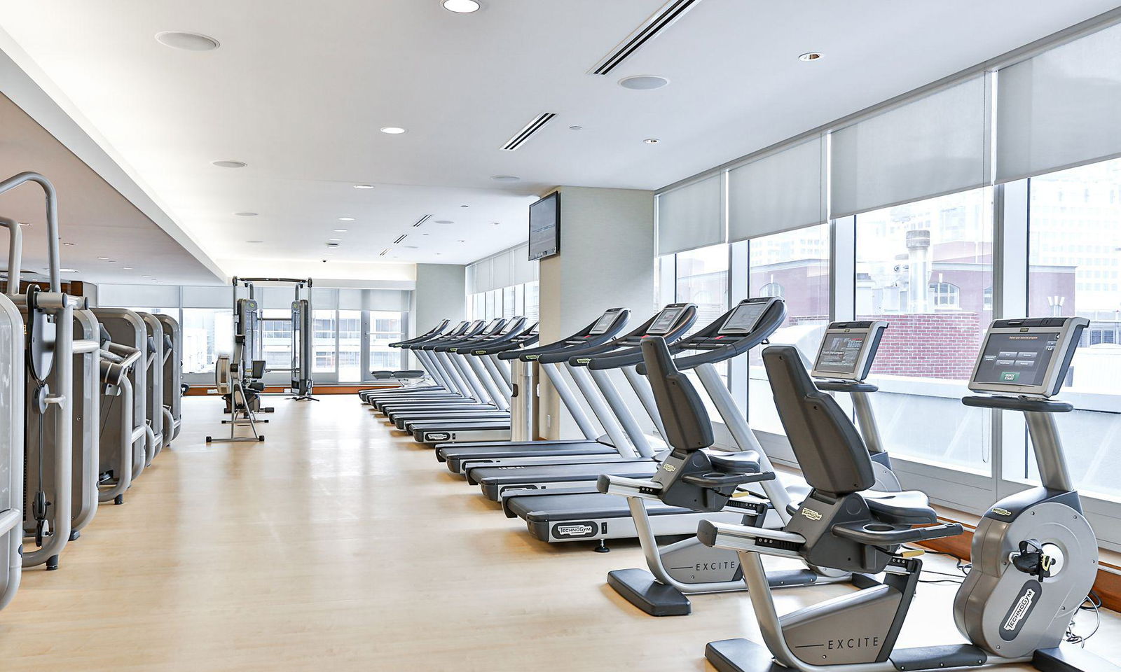 Gym — Shangri-La, Downtown, Toronto