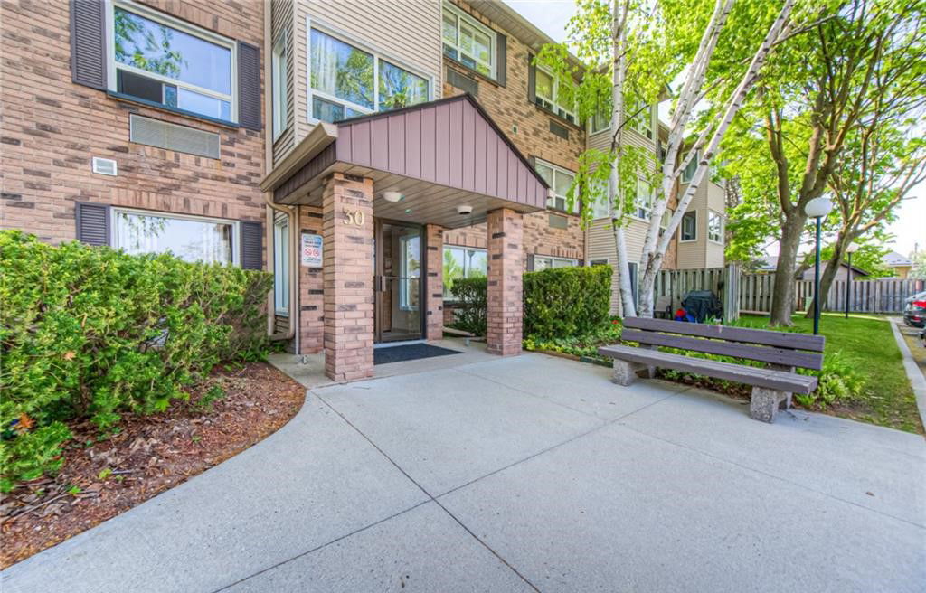 Entrance — 30 Hugo Crescent Condos, Kitchener, Toronto