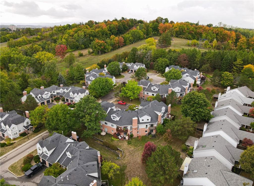 270 Morrison Rd Condos | Building Profile | Strata