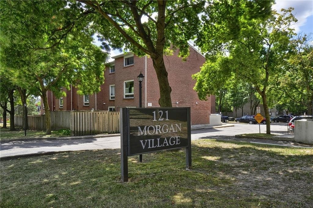 121 Morgan Avenue, 121 Morgan Village
