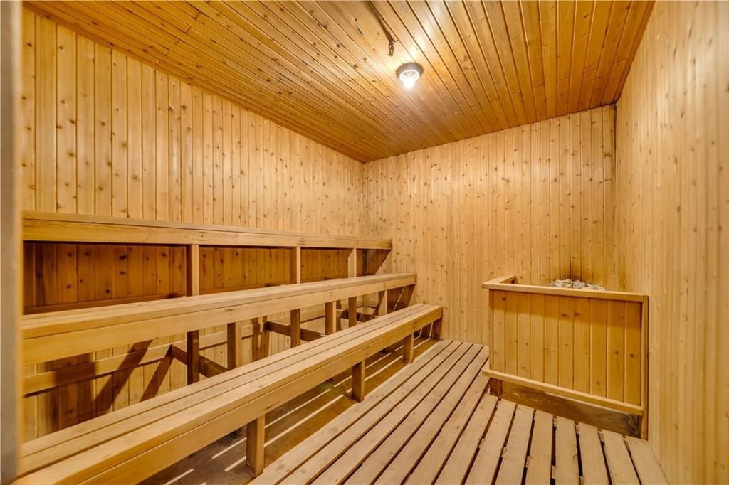 Sauna — Courtland Terrace, Kitchener, Toronto