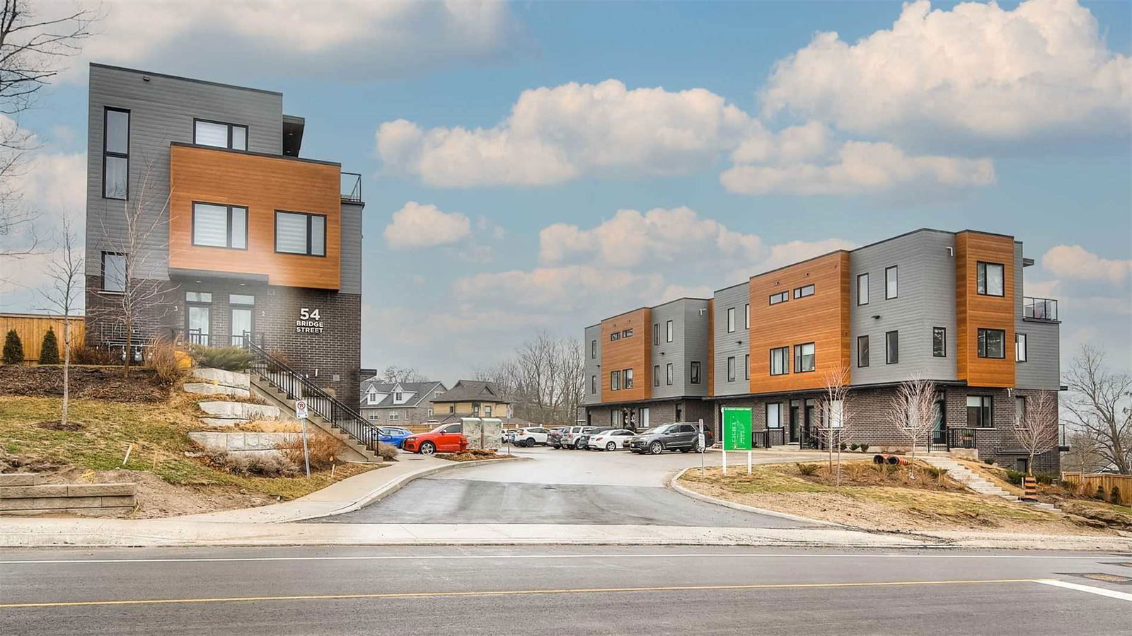 Pano Hillside Condo Towns, Waterloo, Toronto